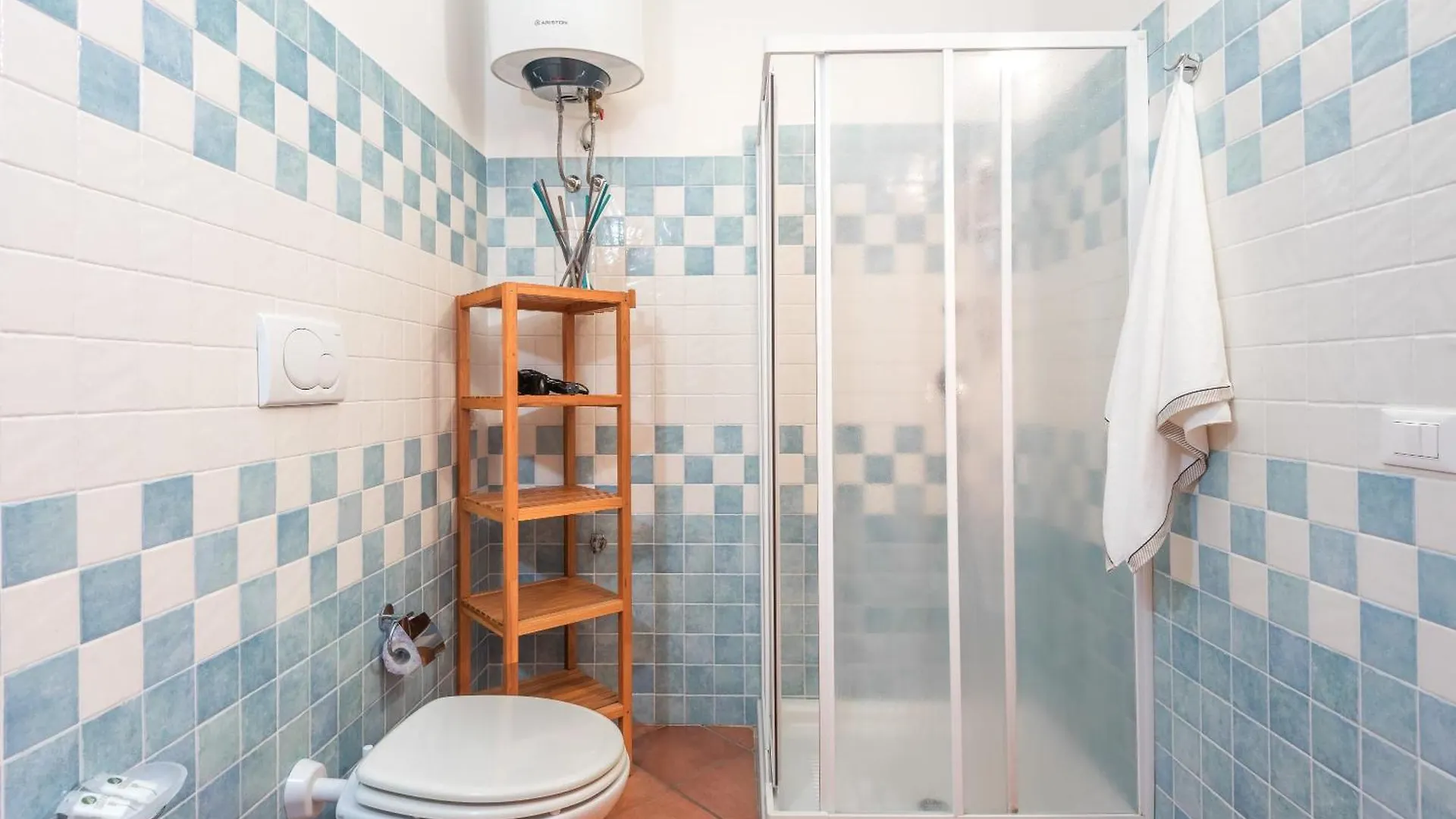 Apartment Relaxing Cristal Blu Studio M4 Sleeps 4 Santa Teresa Gallura Italy